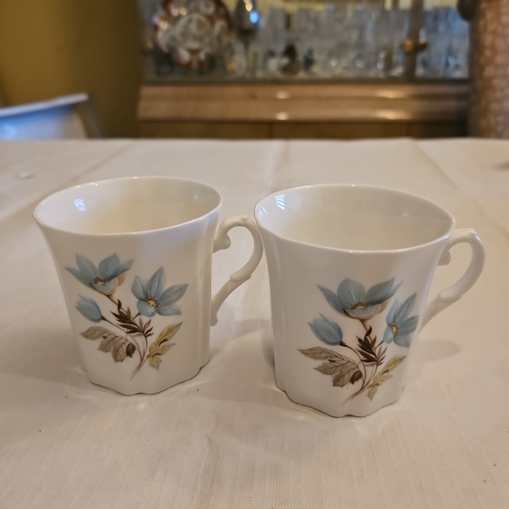 Set 2 Royal Grafton Bone China Cups Blue Flowers, Made in England